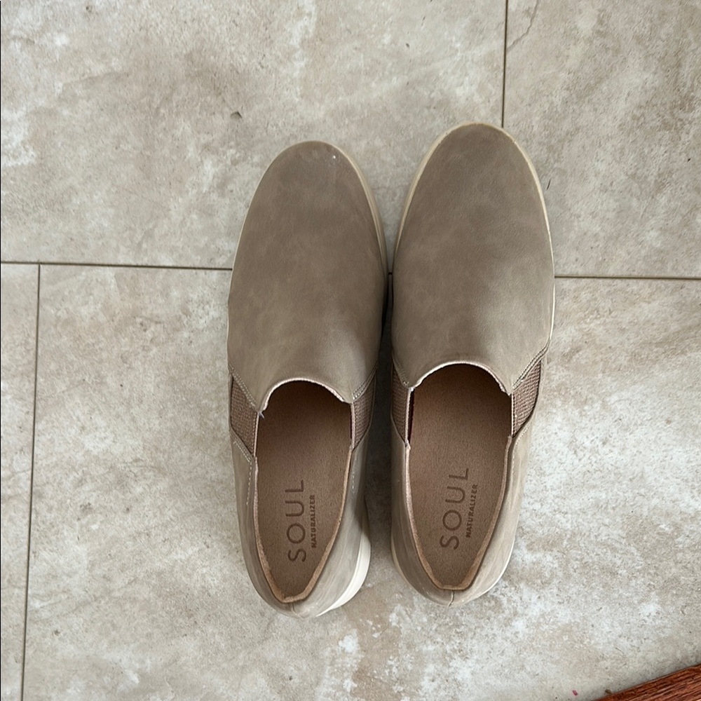 Naturalizer Soul Women's Slip-On Shoes - Taupe